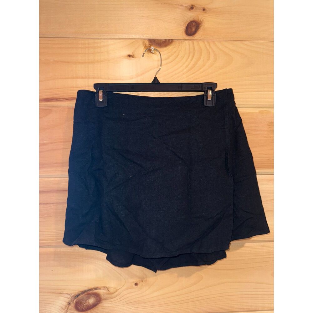 Women's Linen Black Wrap Skort